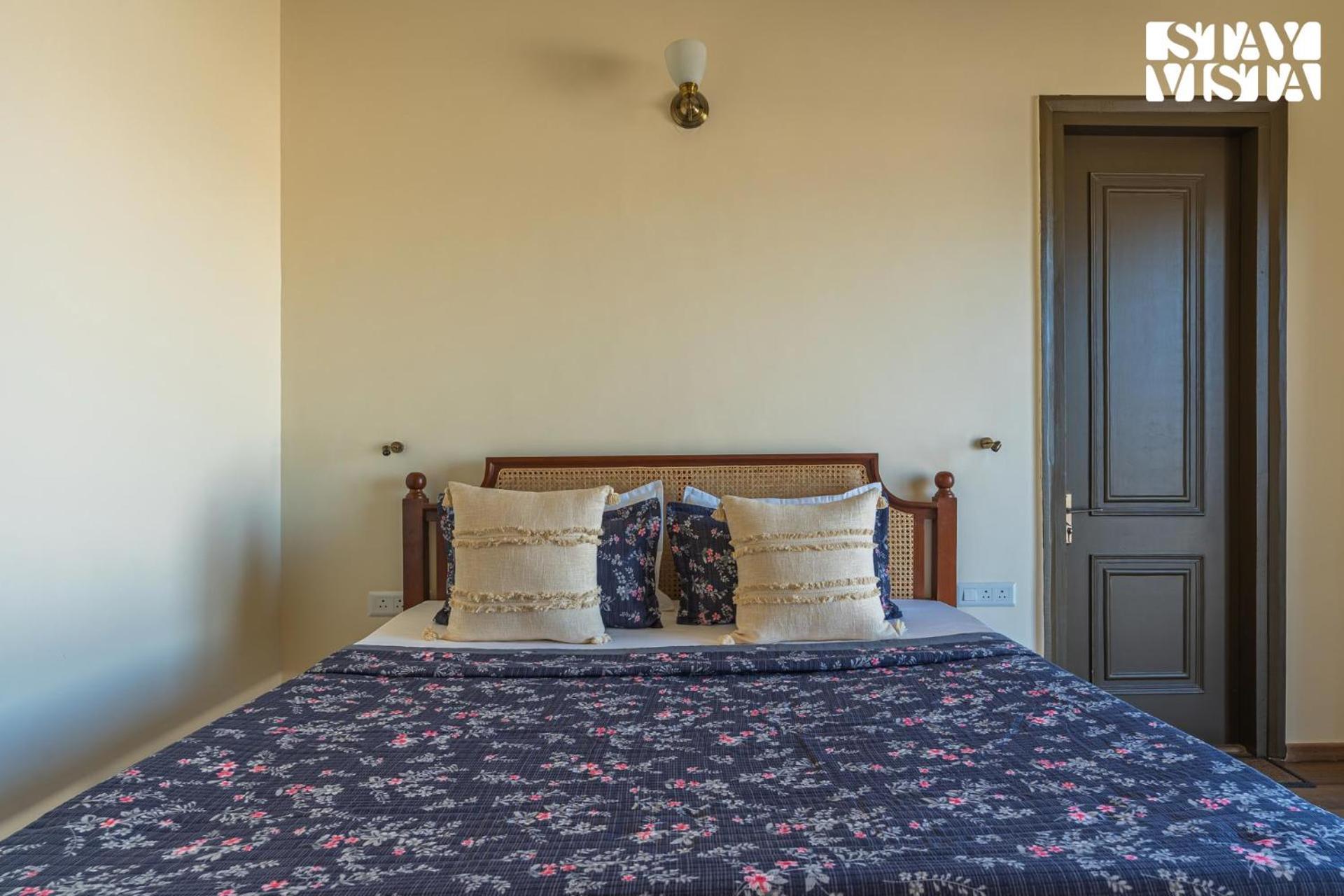Stayvista At Amulyam Villa With Lawn & Bonfire Mukteshwar Ngoại thất bức ảnh