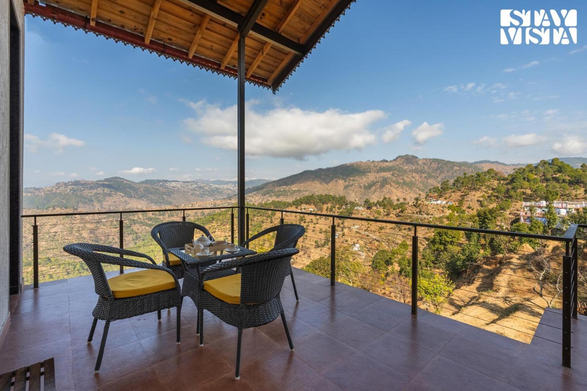 Stayvista At Amulyam Villa With Lawn & Bonfire Mukteshwar Ngoại thất bức ảnh