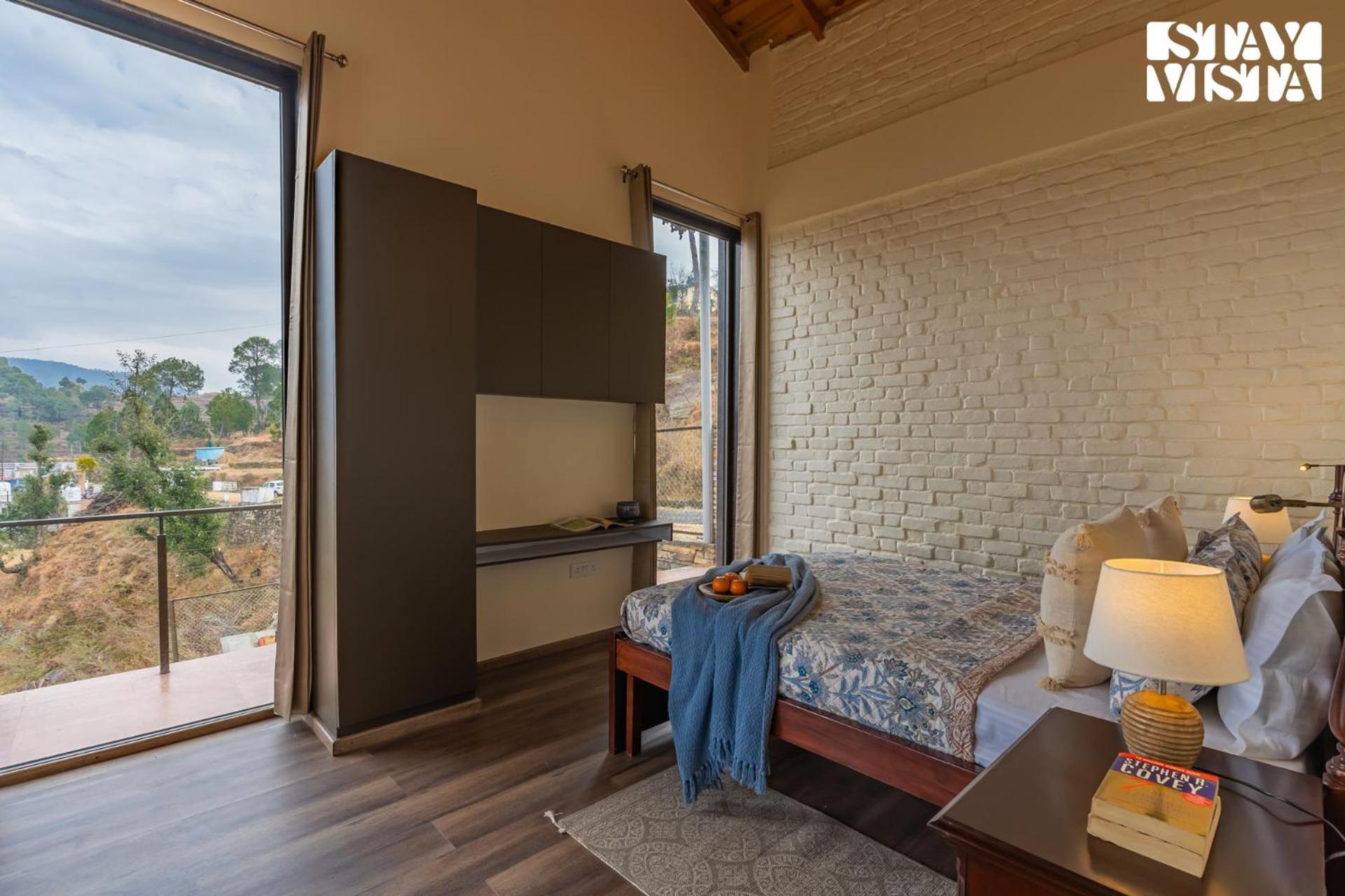 Stayvista At Amulyam Villa With Lawn & Bonfire Mukteshwar Ngoại thất bức ảnh