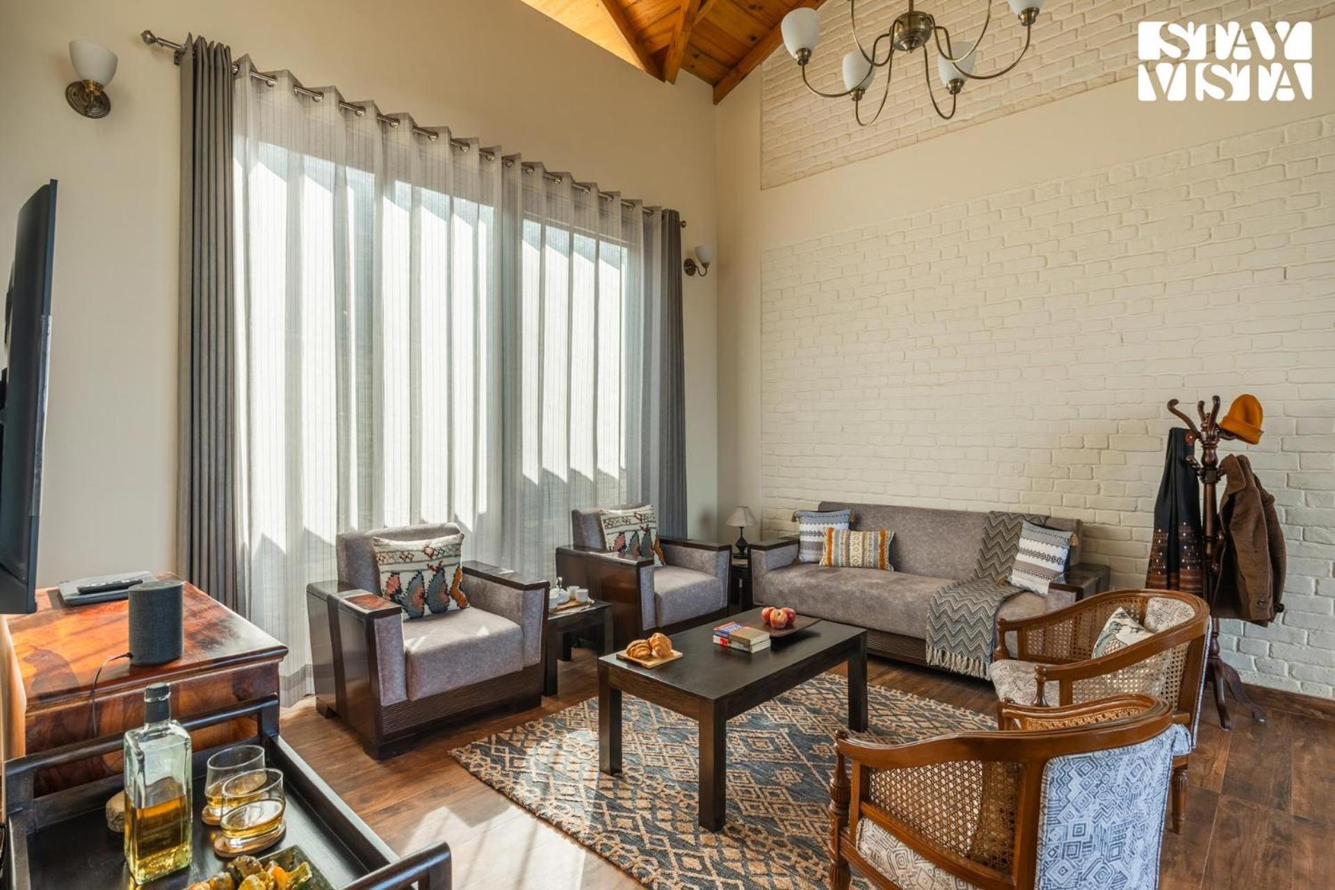 Stayvista At Amulyam Villa With Lawn & Bonfire Mukteshwar Ngoại thất bức ảnh