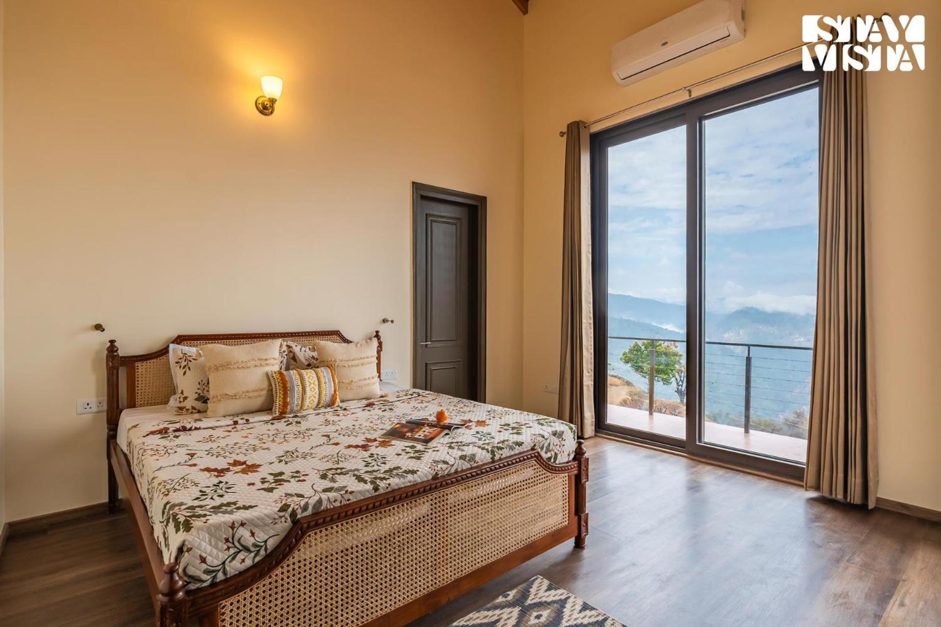 Stayvista At Amulyam Villa With Lawn & Bonfire Mukteshwar Ngoại thất bức ảnh